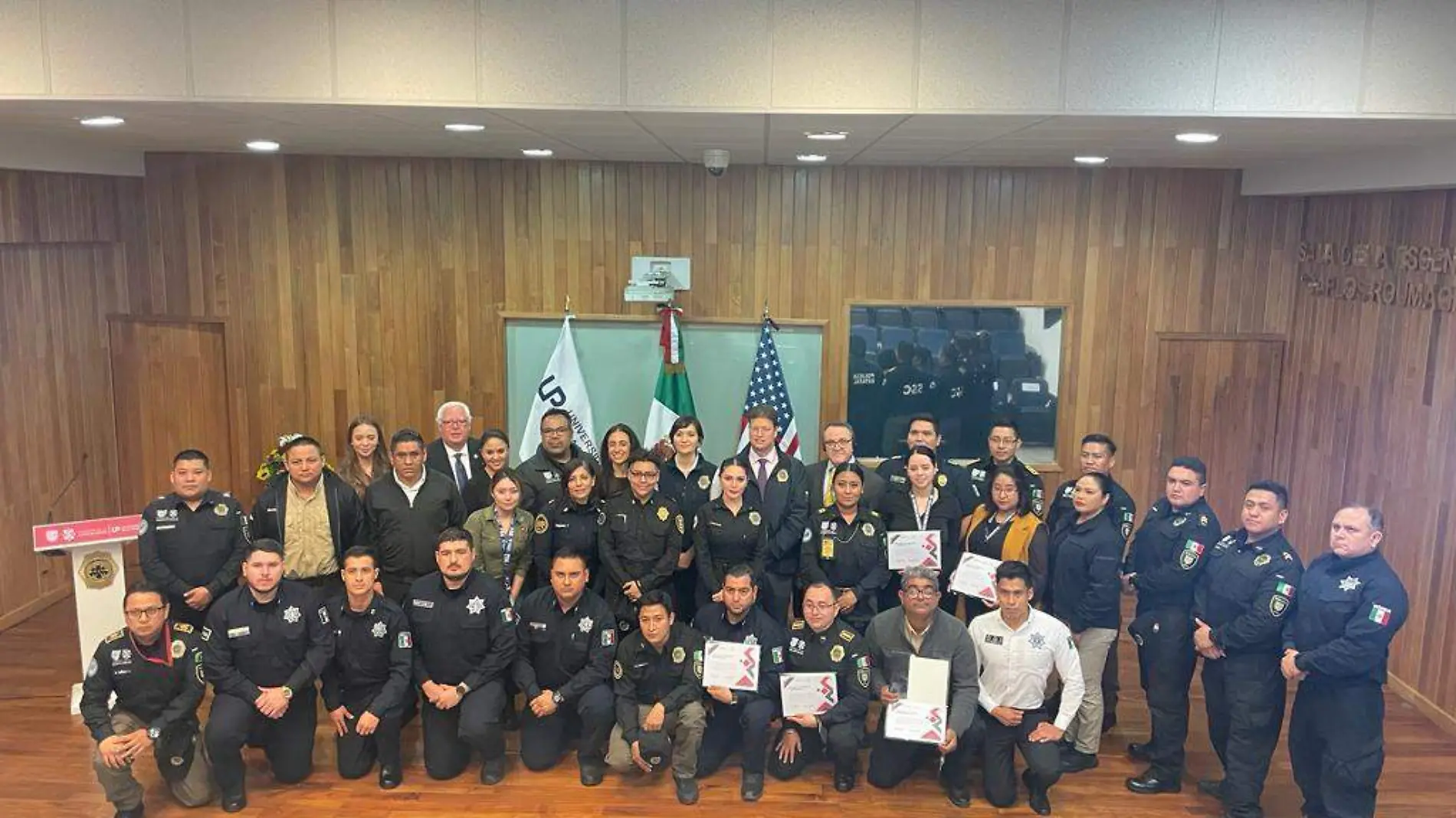 Capacitacion policia cibernetica